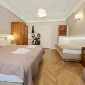  Apartment Podwale Poland